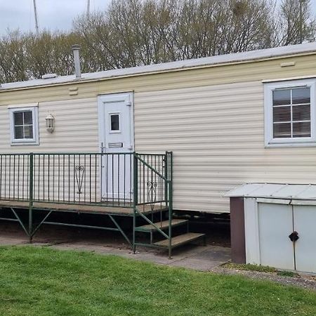 8 Berth Caravan Direct Beach Access Ingoldmells Bagian luar foto