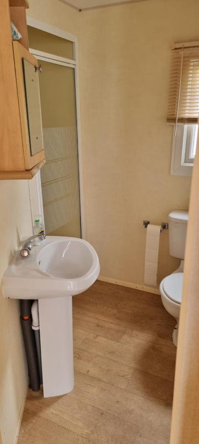 8 Berth Caravan Direct Beach Access Ingoldmells Bagian luar foto